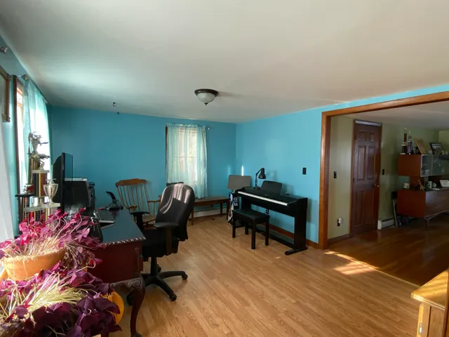 $275,000 | 2382 Exeter Road, Exeter, ME 04435