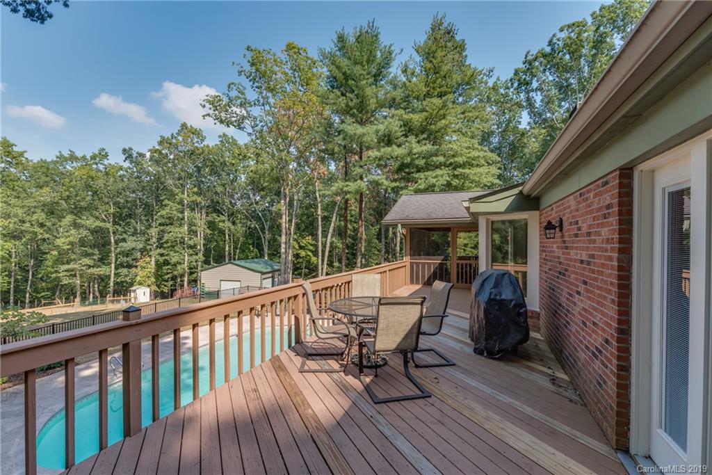 170 Mimosa Road Tryon, NC 28782 - Photo 31 of 35