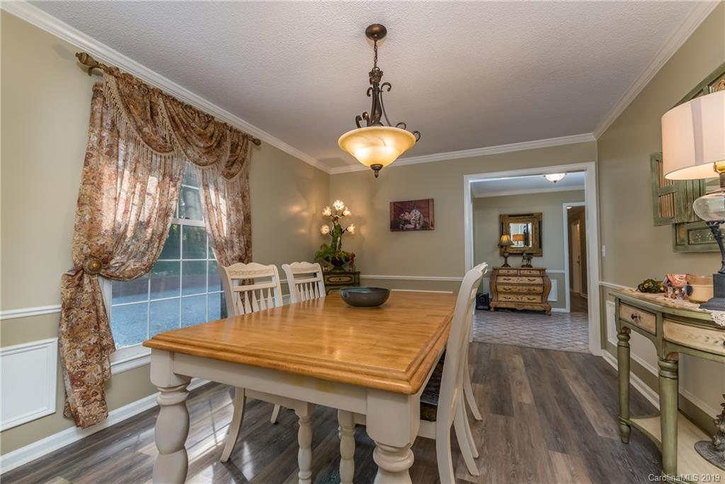 170 Mimosa Road Tryon, NC 28782 - Photo 10 of 35