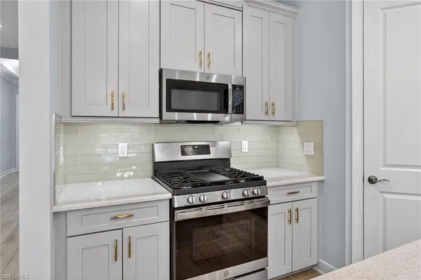 $4,890 | 8266 Promoso Court, Naples, FL 34114
