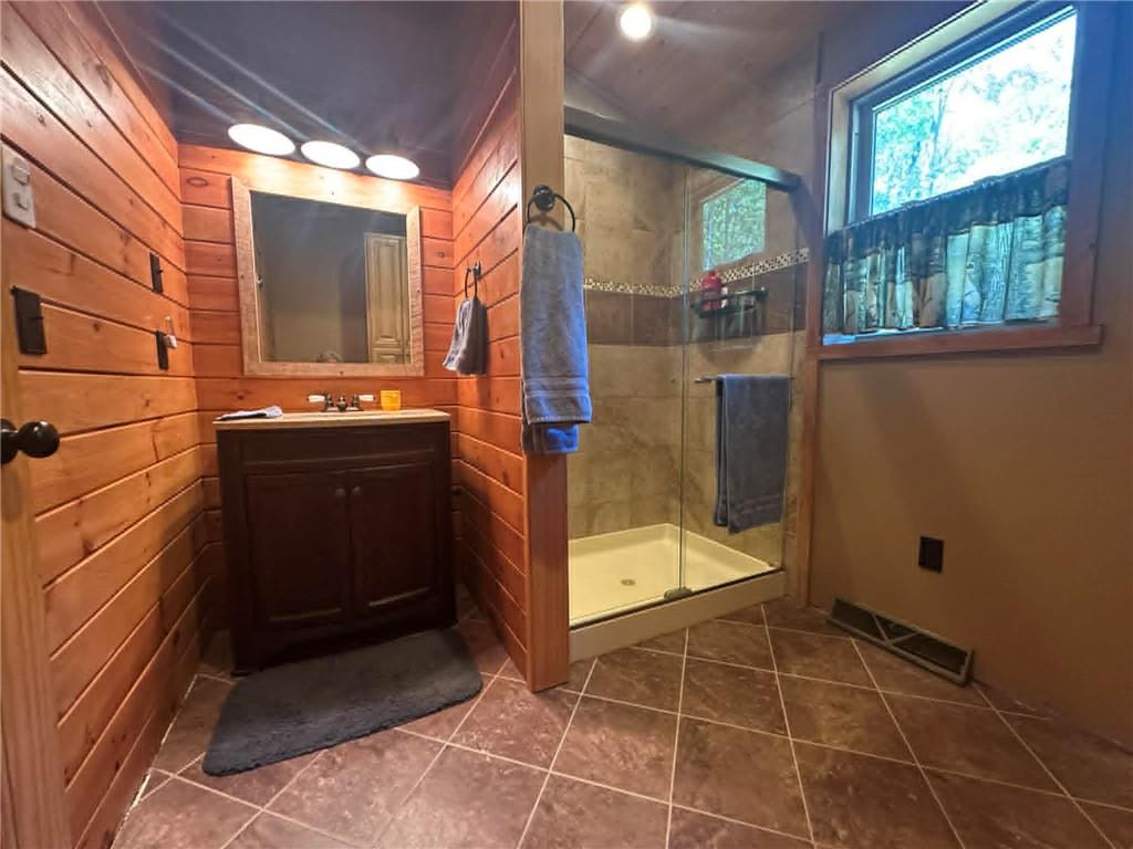 113 Elk Bugle Road Weedville, PA 15868 - Photo 15 of 39 Master bath