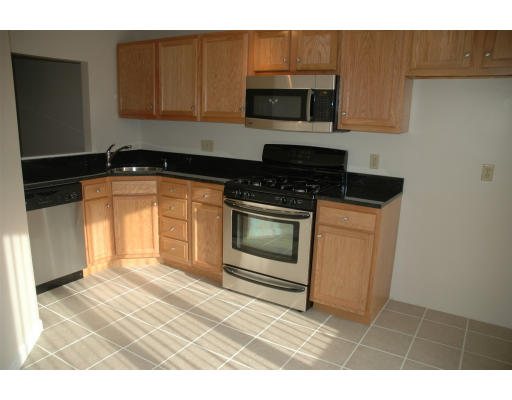 7-2 Deer Path, Unit 2 Maynard, MA 01754 - Photo 3 of 13 Gallery Image 3