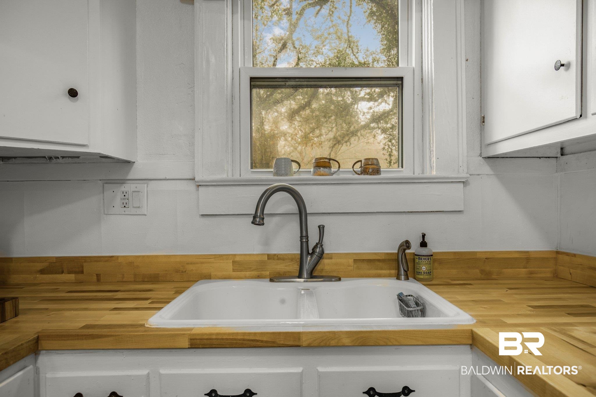 2103 Emogene Street Mobile, AL 36606 - Photo 20 of 49