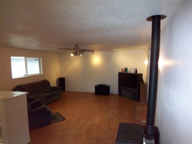 206 4th Cheney, WA 99004 - Photo 7 of 9 Gallery Image 7