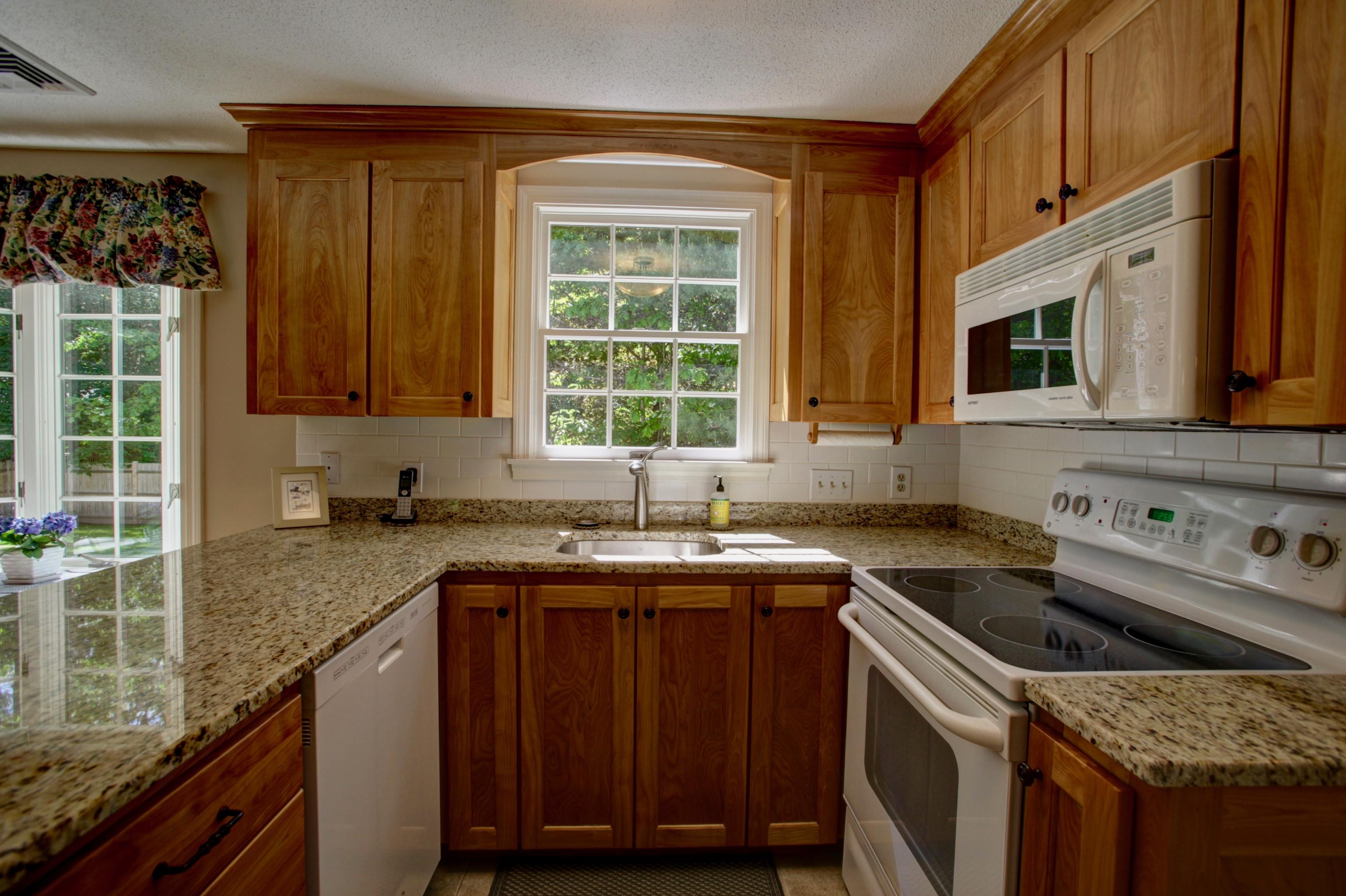 43 Running Springs Road Gorham, ME 04038 - Photo 7 of 41 64
