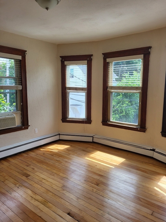139 How Street, Unit 202 Haverhill, MA 01830 - Photo 2 of 6