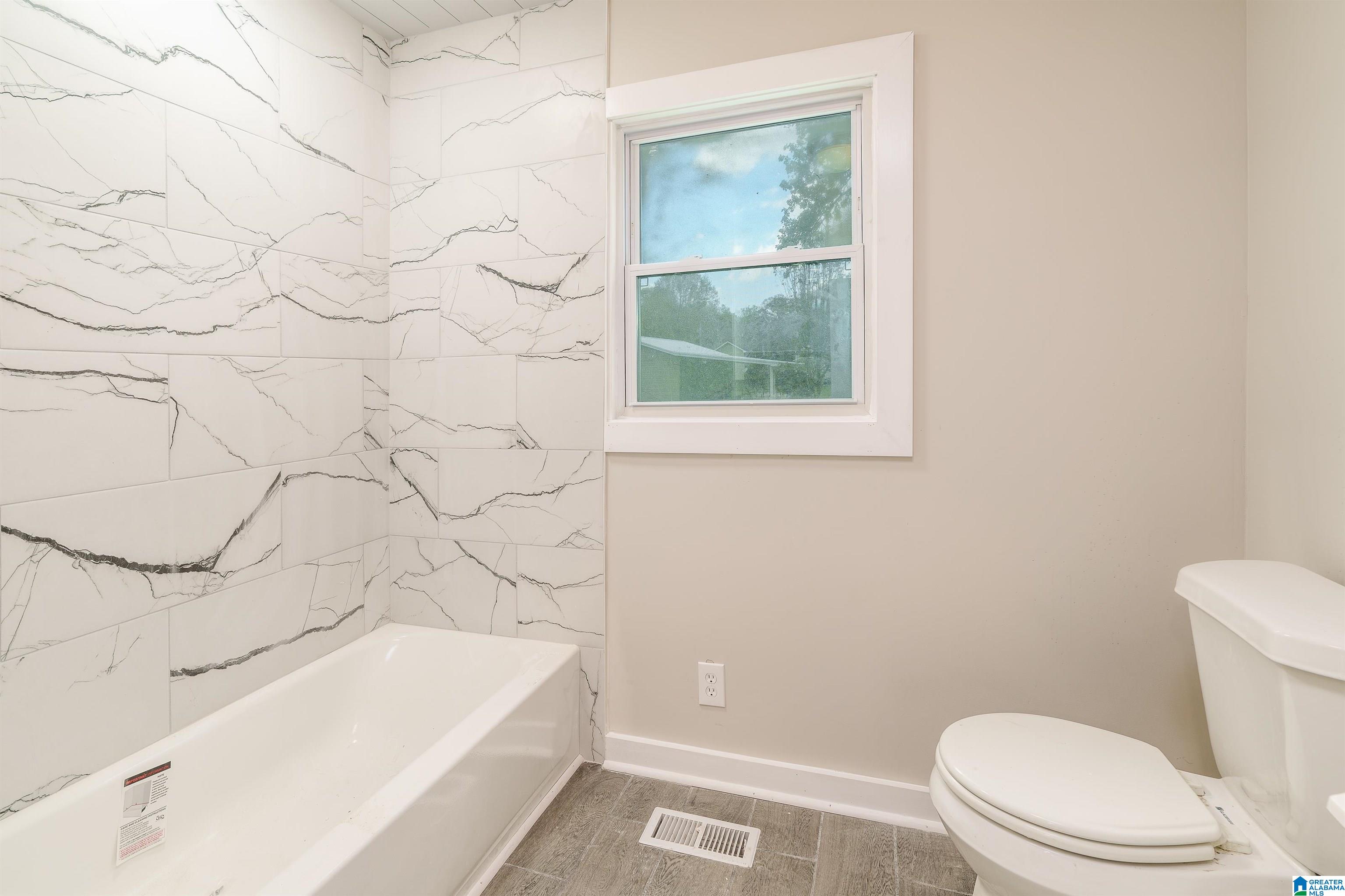 1110 Brakefield Dairy Road Jasper, AL 35503 - Photo 12 of 28 Gallery Image 12