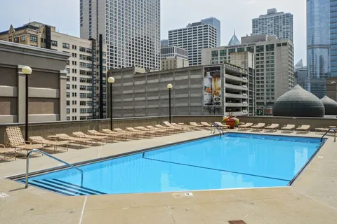 $238,000 | 10 East Ontario Street, Unit 2806, Chicago, IL 60611