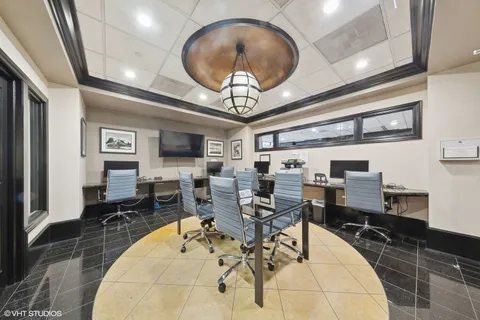 $238,000 | 10 East Ontario Street, Unit 2806, Chicago, IL 60611