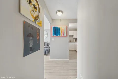 $238,000 | 10 East Ontario Street, Unit 2806, Chicago, IL 60611