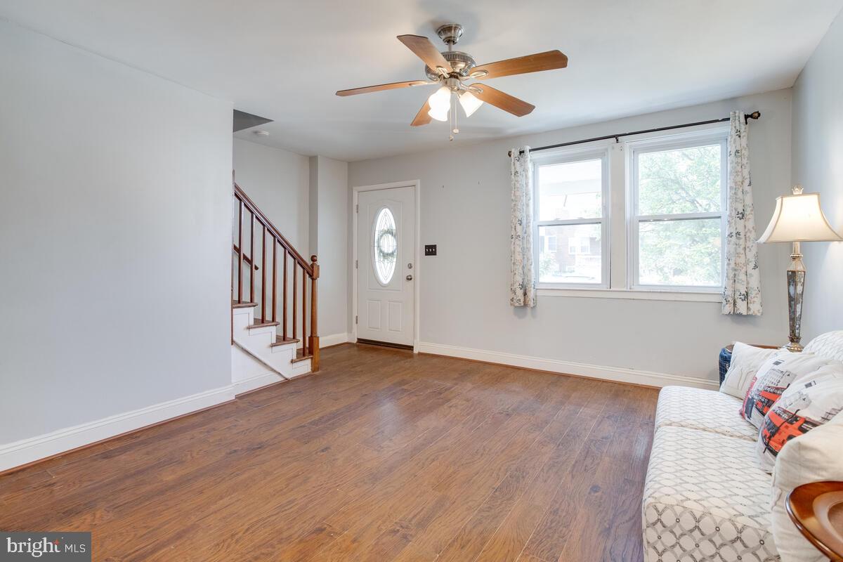 234 West Meadow Road Baltimore, MD 21225 - Photo 10 of 42