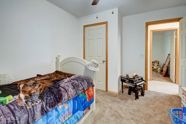 $399,999 | 254 Log City Road, Amsterdam, NY 12010