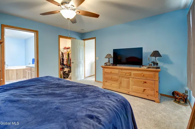 $399,999 | 254 Log City Road, Amsterdam, NY 12010