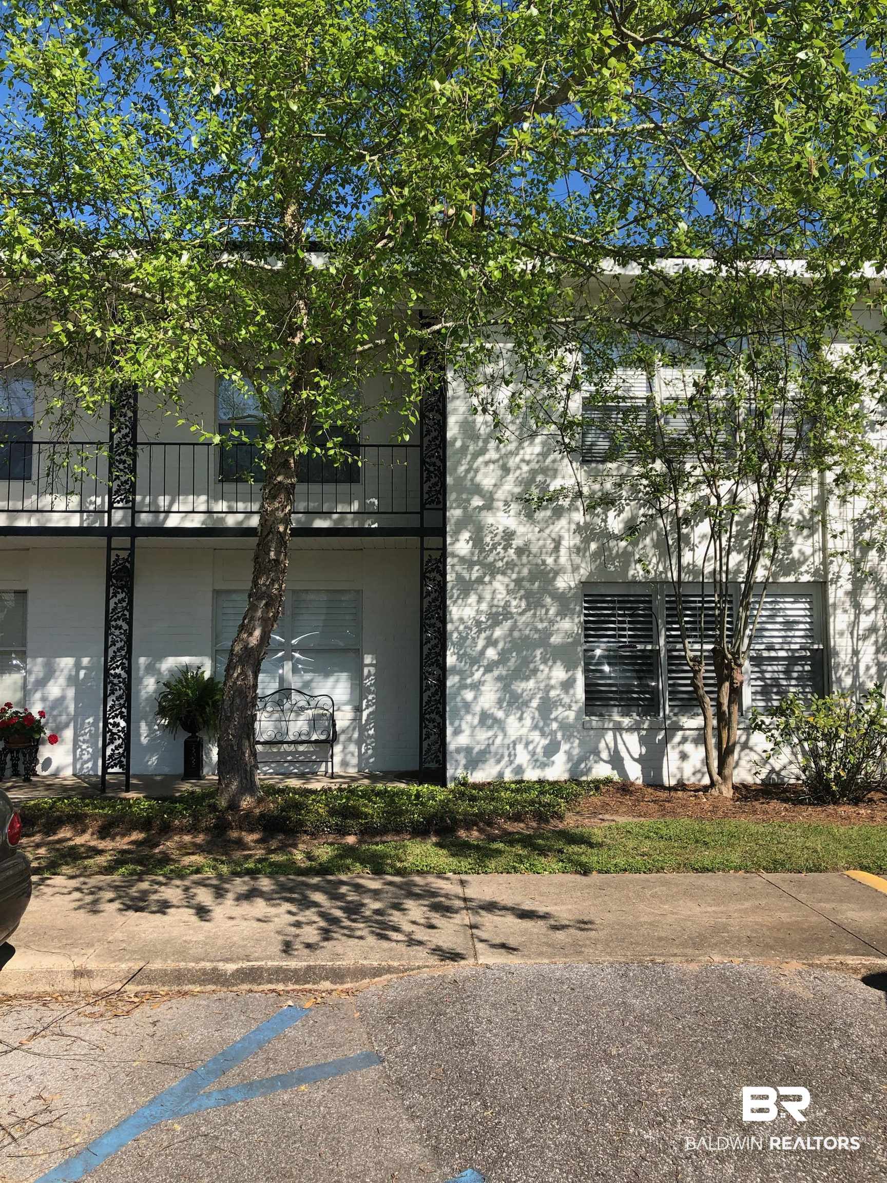 4009 Old Shell Road, Unit C12 Mobile, AL 36608 - Photo 2 of 11 View of property exterior featuring a balcony