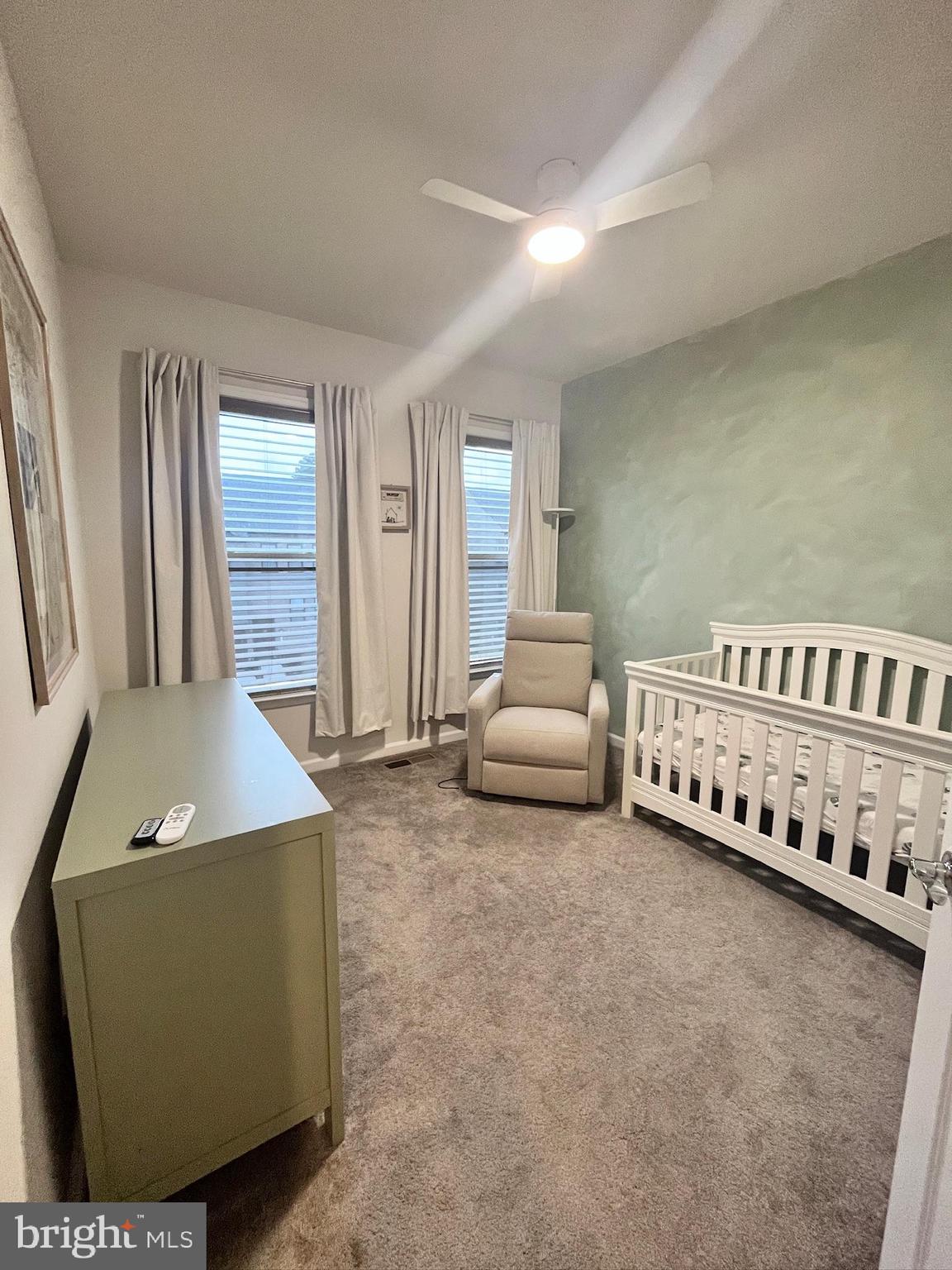 236 Mainstream Drive Laurel, MD 20724 - Photo 25 of 52 a living room with furniture and white walls