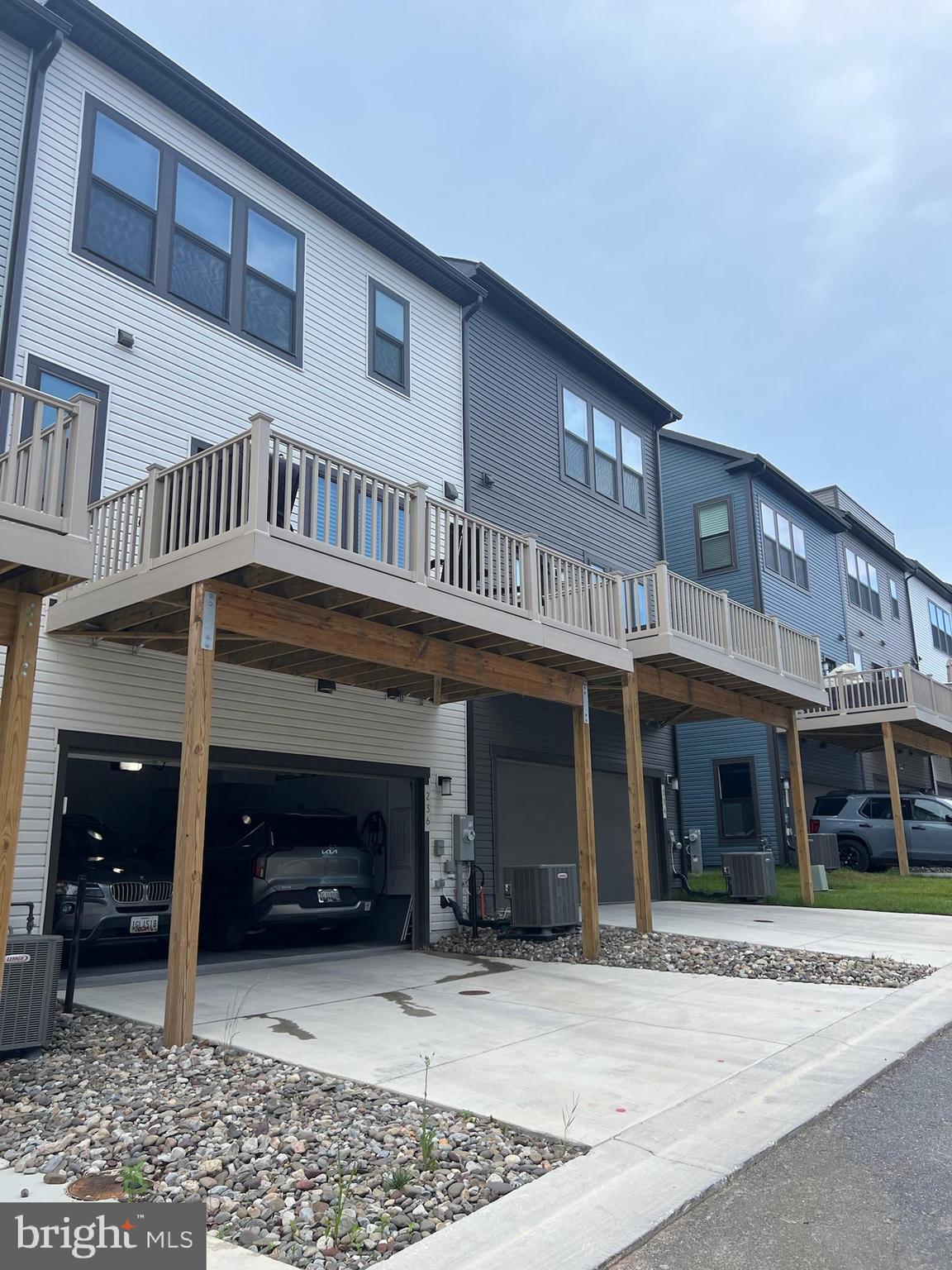 236 Mainstream Drive Laurel, MD 20724 - Photo 48 of 52 a front view of a building