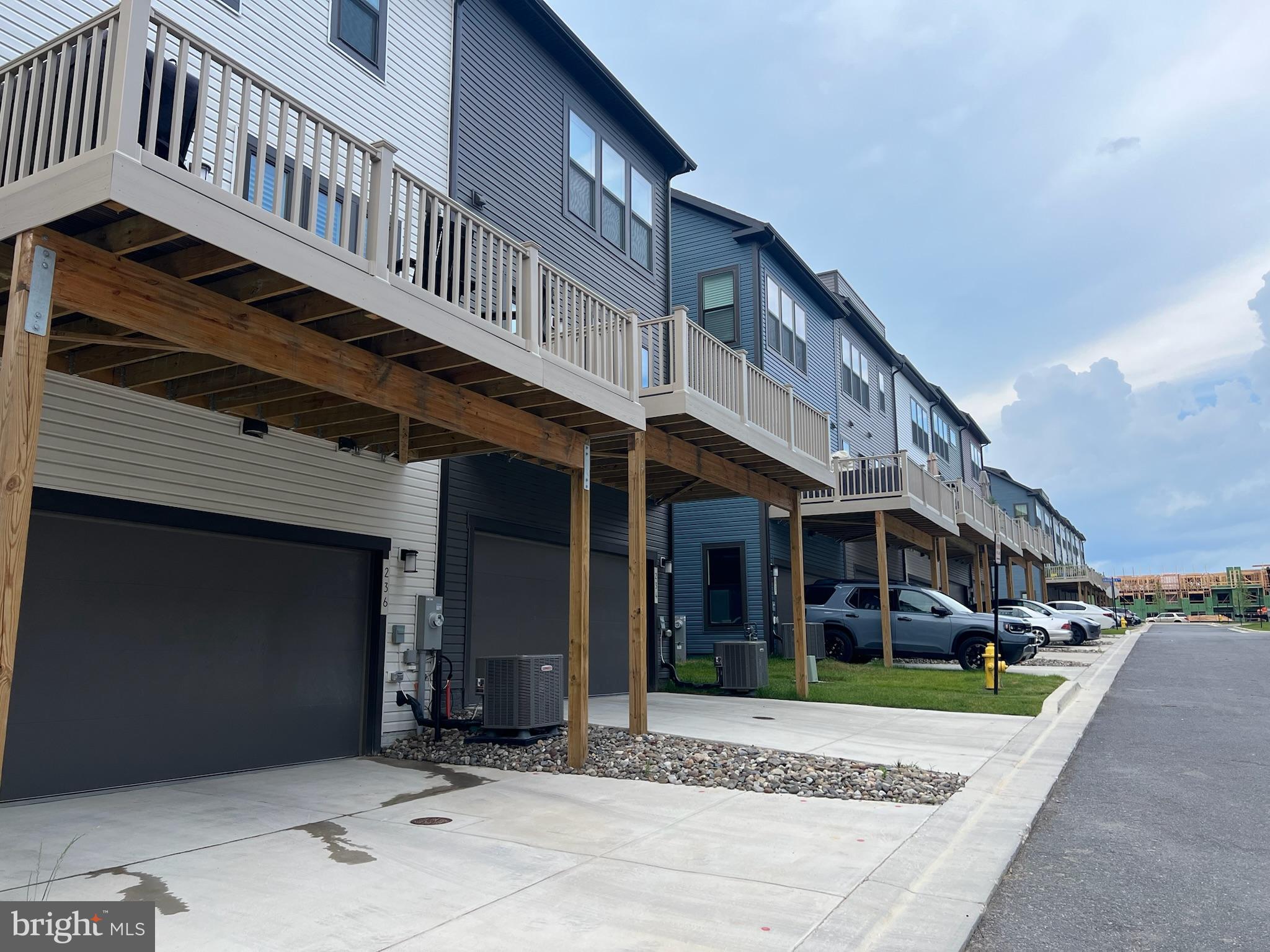 236 Mainstream Drive Laurel, MD 20724 - Photo 49 of 52 a view of a building with a balcony