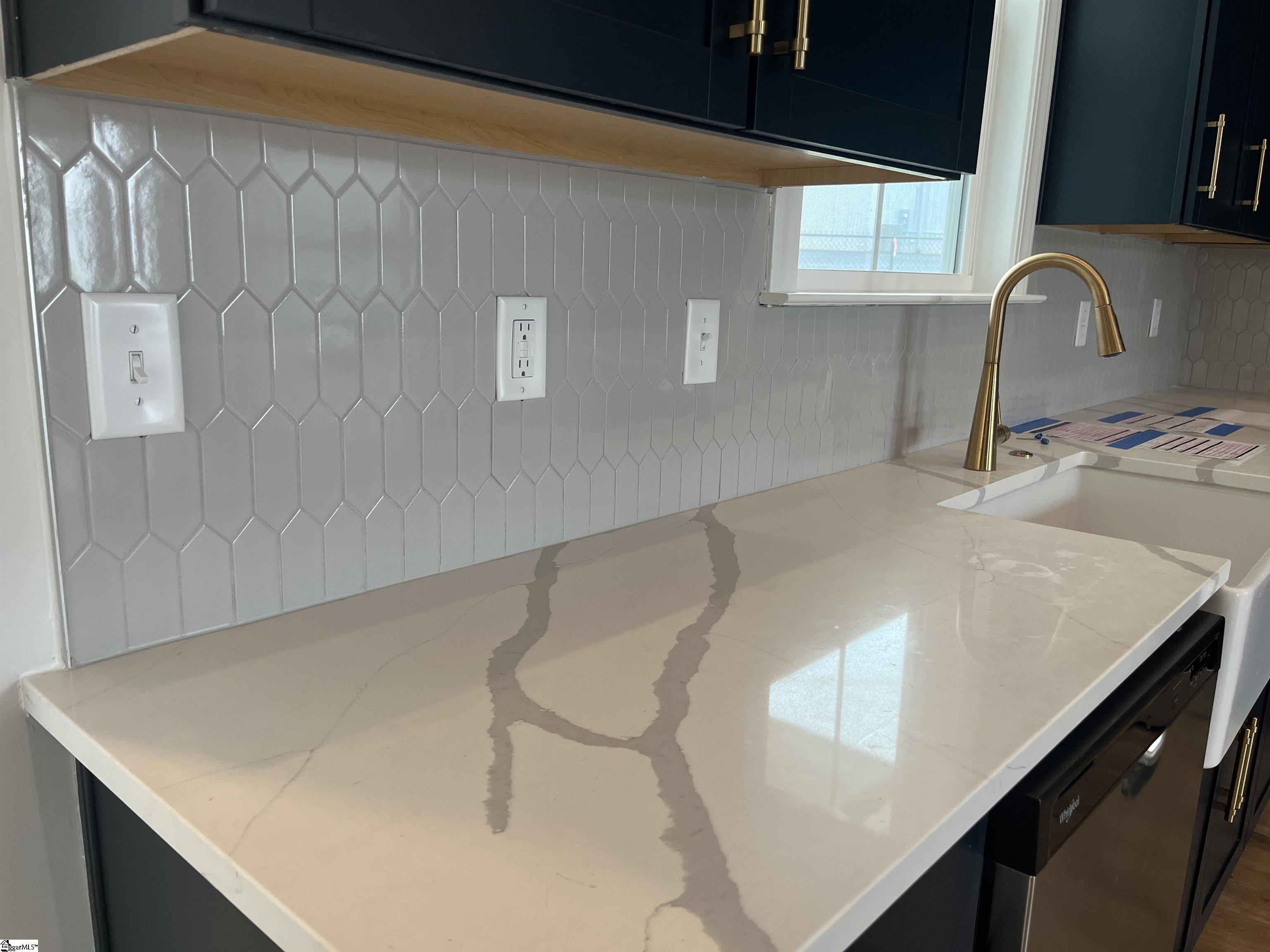 121 Cottage Lane Greenwood, SC 29649 - Photo 6 of 16