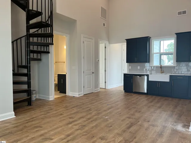 $299,990 | 121 Cottage Lane, Greenwood, SC 29649