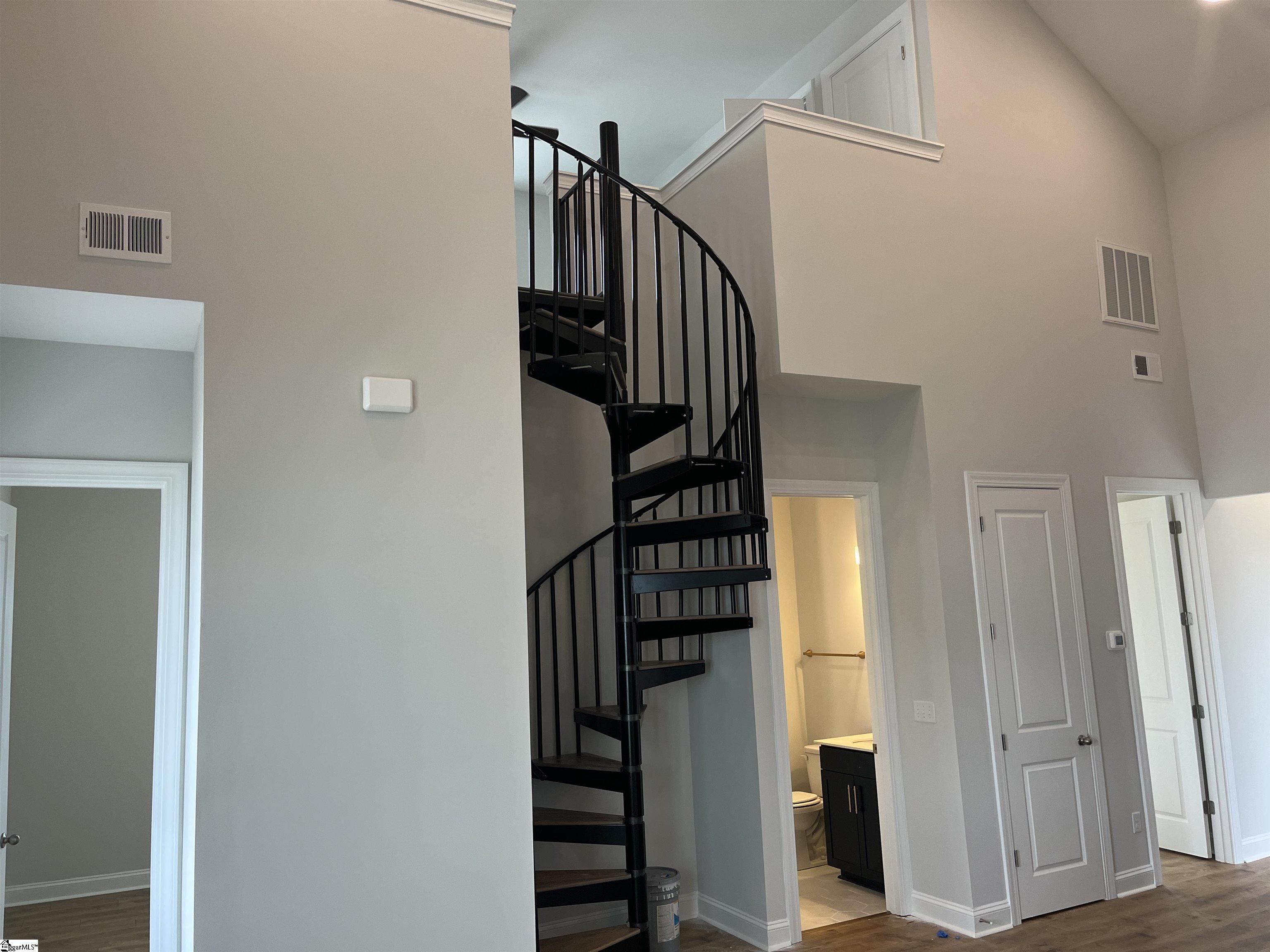 121 Cottage Lane Greenwood, SC 29649 - Photo 9 of 16