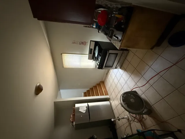 $185,000 | 2020 West 69th Place, Chicago, IL 60636