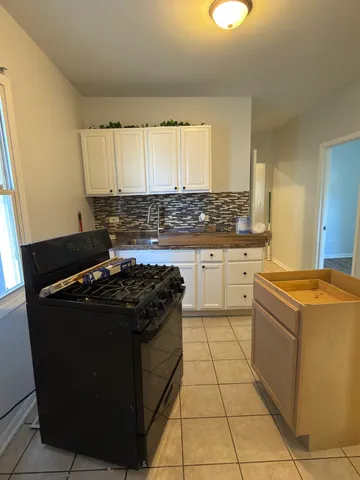 $185,000 | 2020 West 69th Place, Chicago, IL 60636