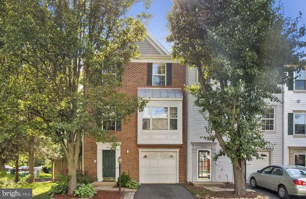 $2,900 | 6860 General Lafayette Way, Gainesville, VA 20155