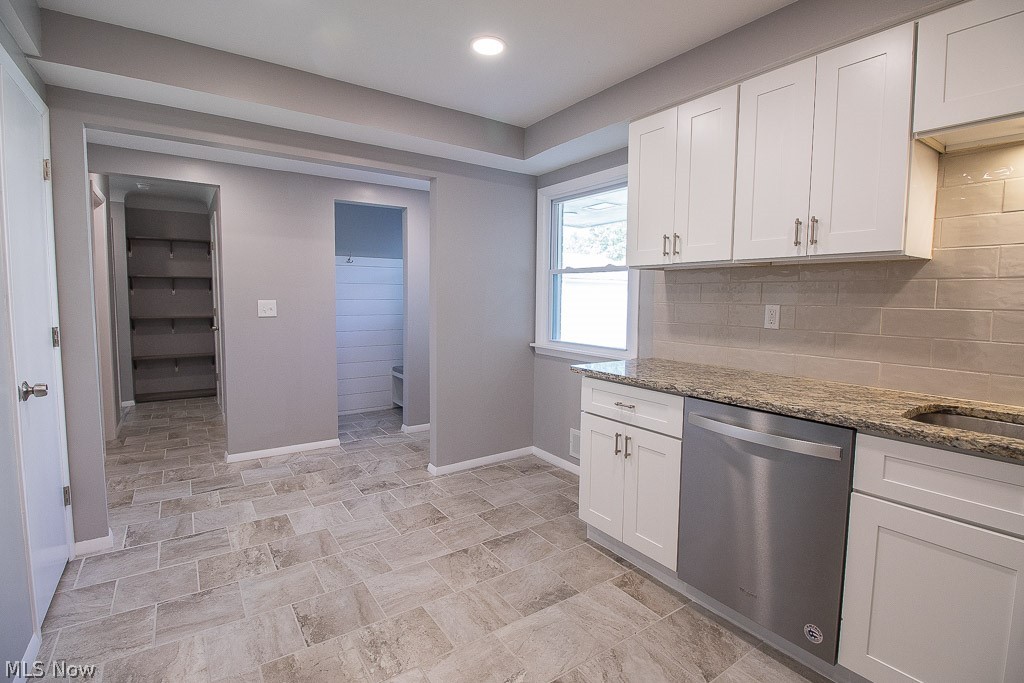 3797 Hillbrook Road Cleveland, OH 44118 - Photo 9 of 31 Gallery Image 9