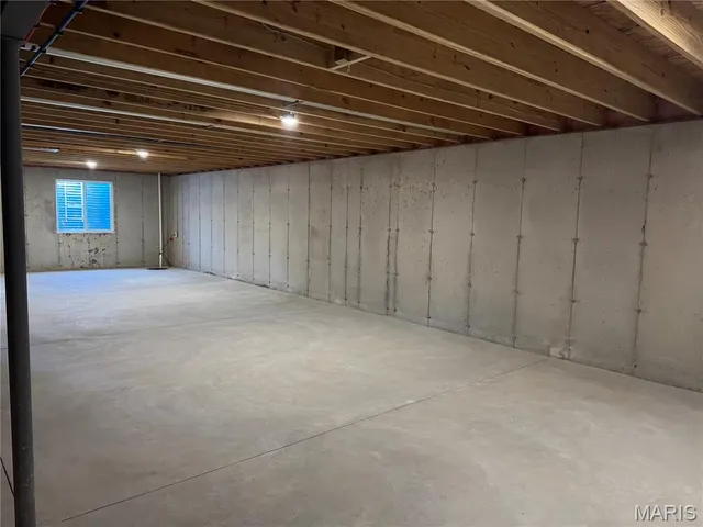 $325,000 | 10486 Ponderosa Drive, Foristell, MO 63348