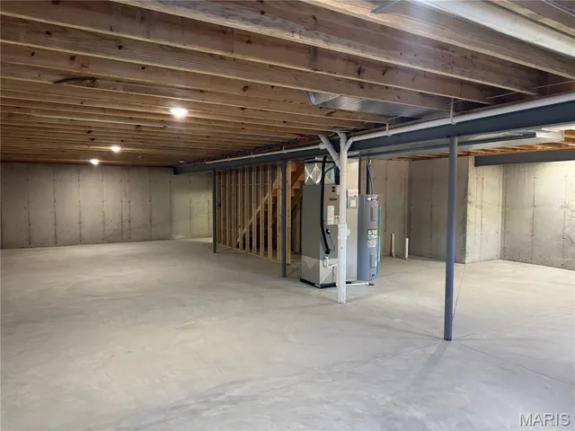 $325,000 | 10486 Ponderosa Drive, Foristell, MO 63348