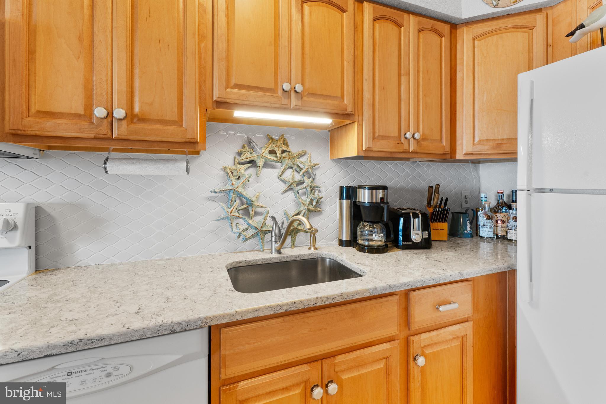 745 Mooring Road, Unit 202 Ocean City, MD 21842 - Photo 11 of 62 Kitchen