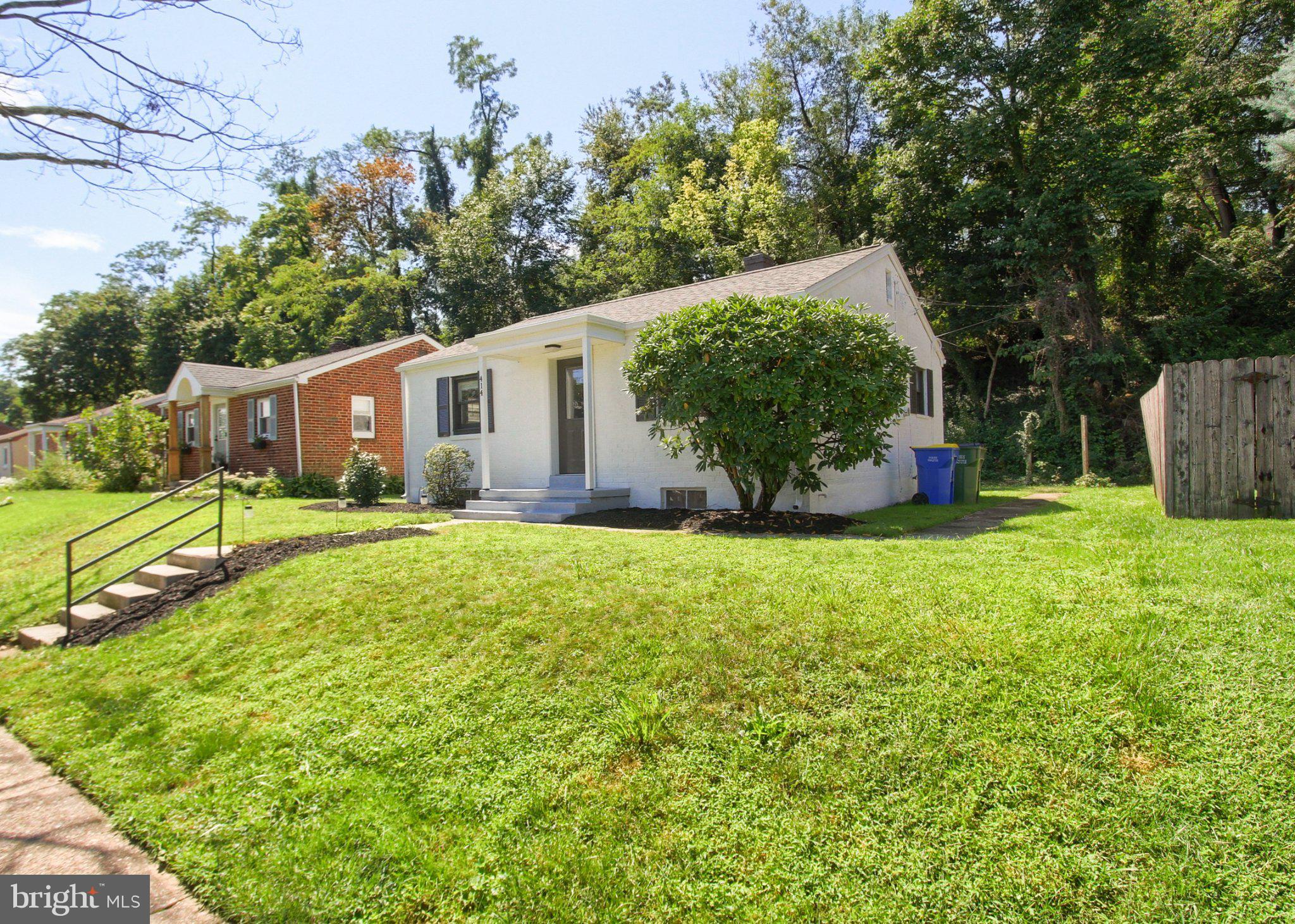 414 Hillside Road New Cumberland, PA 17070 - Photo 3 of 23 Gallery Image 3