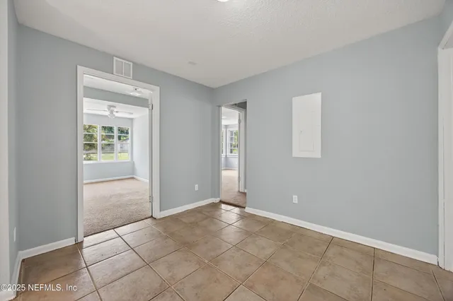 $1,200 | 1011 Glencarin Street, Jacksonville, FL 32208