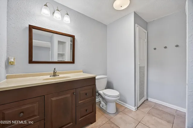 $1,200 | 1011 Glencarin Street, Jacksonville, FL 32208