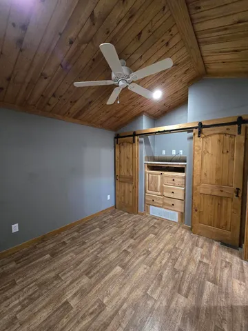 a view of a livingroom with a furniture