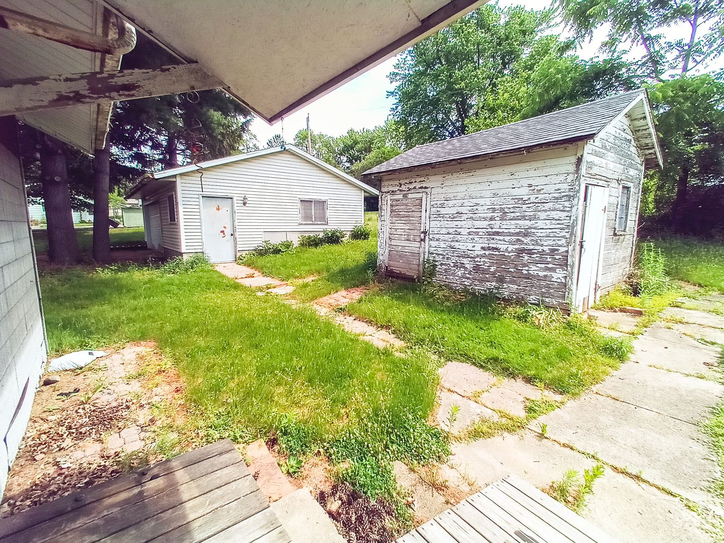 3470 East 2056th Road Wedron, IL 60557 - Photo 18 of 27