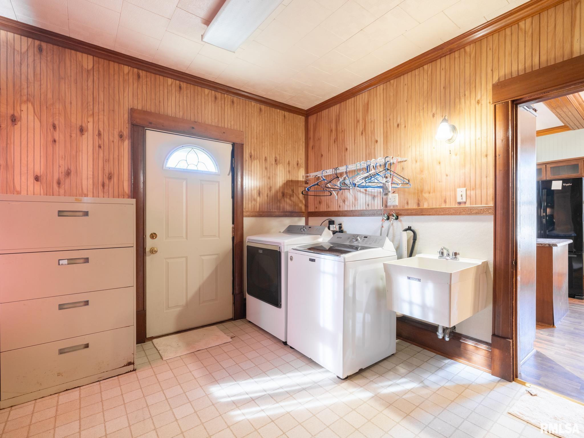 407 North 3rd Street Dunlap, IL 61525 - Photo 28 of 53