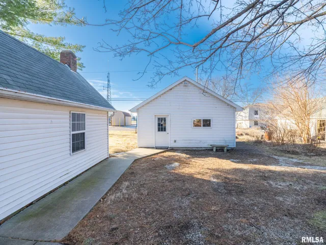 $179,900 | 407 North 3rd Street, Dunlap, IL 61525