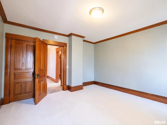 $179,900 | 407 North 3rd Street, Dunlap, IL 61525