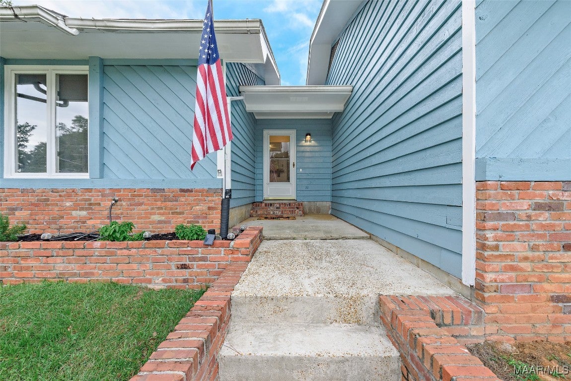 310 Chickasaw Road Enterprise, AL 36330 - Photo 6 of 29 Gallery Image 6