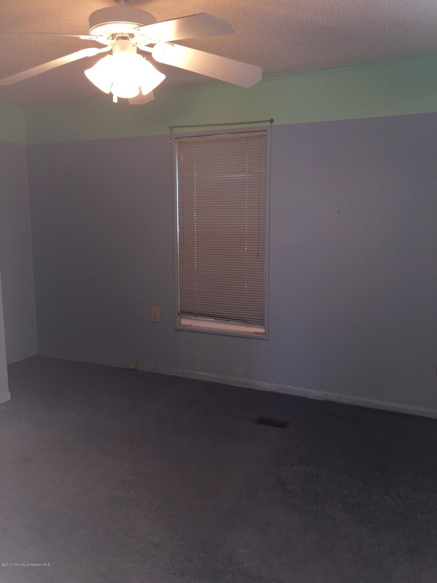 30 Ruffian Way Howell, NJ 07731 - Photo 9 of 9 image