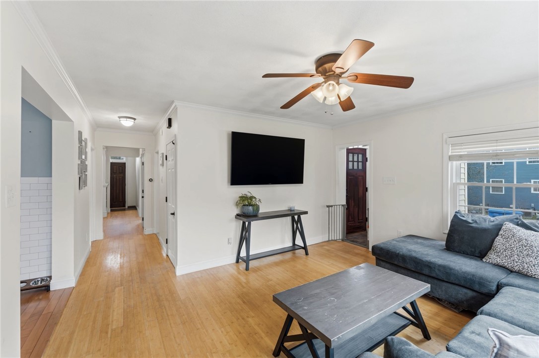230 School Street Lincoln, RI 02865 - Photo 8 of 46 Gallery Image 8