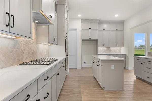 $654,900 | 10120 Henley Cove, Iola, TX 77861