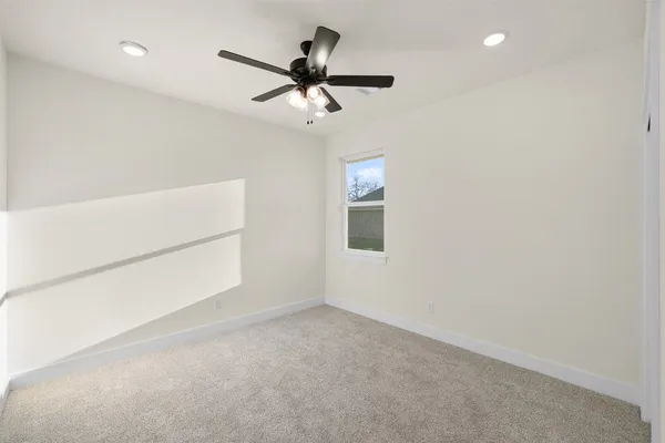 $654,900 | 10120 Henley Cove, Iola, TX 77861