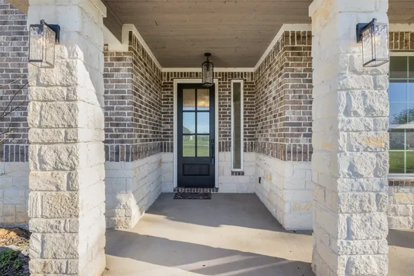 $654,900 | 10120 Henley Cove, Iola, TX 77861