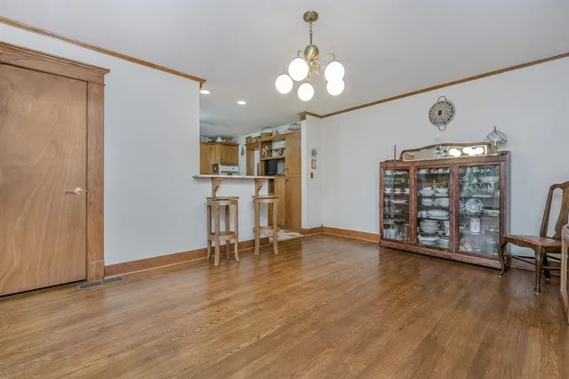 $950,000 | 1204 East Cheyenne Avenue, Canadian, TX 79014