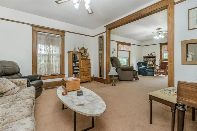 $950,000 | 1204 East Cheyenne Avenue, Canadian, TX 79014