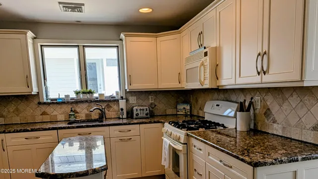 $2,500 | 107 Bond Avenue, Lavallette, NJ 08735