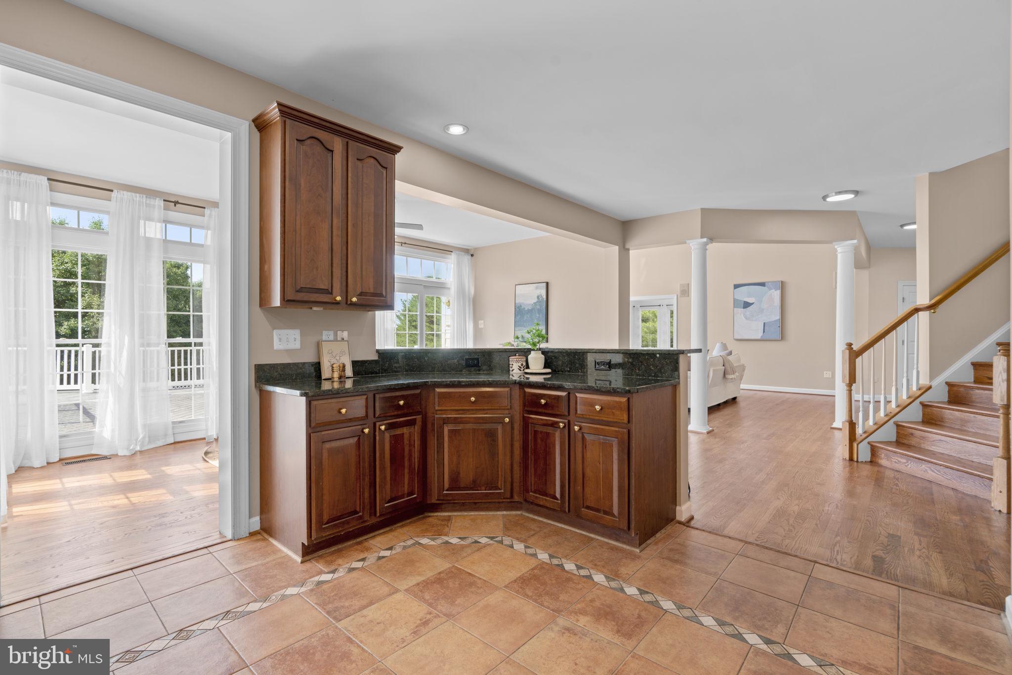 12020 Open Run Road Ellicott City, MD 21042 - Photo 17 of 102 Kitchen