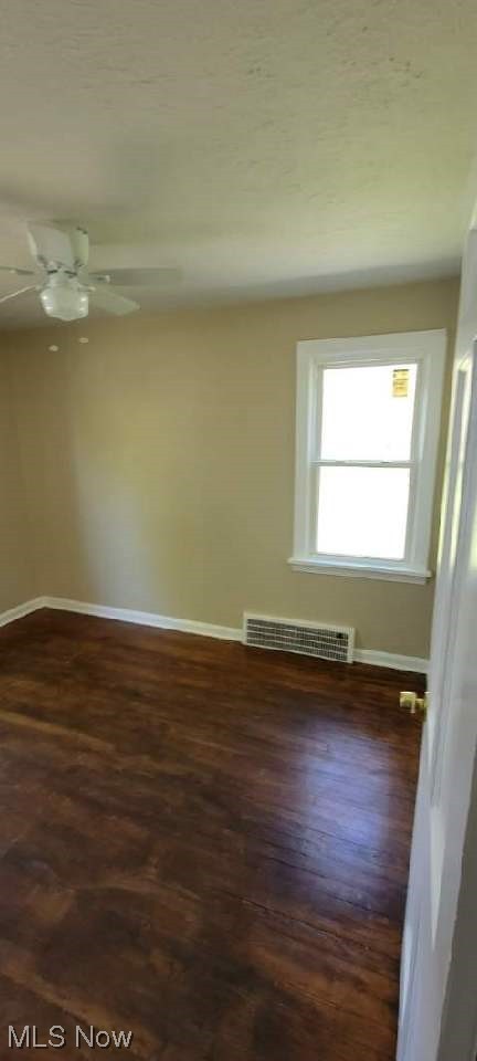 2191 Green Road Cleveland, OH 44121 - Photo 20 of 29